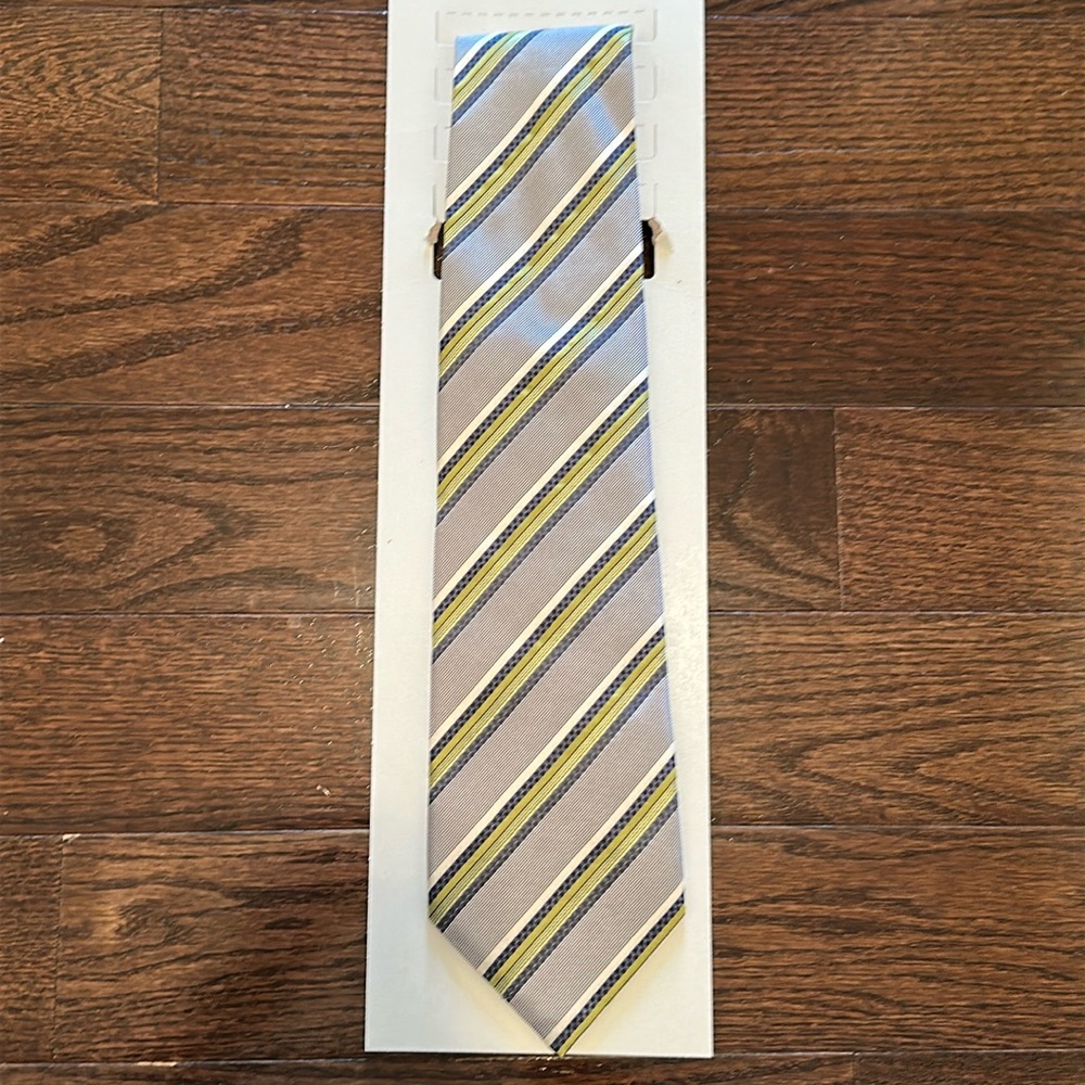 Banana Republic men’s tie